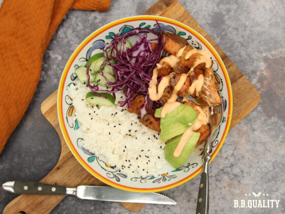 Poké bowl met zalm recept | Zalmfilet | Lindy | BBQuality